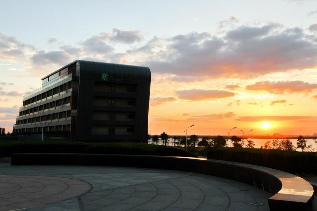 Holiday Inn Express Shanghai Nanhuizui Eksteriør bilde