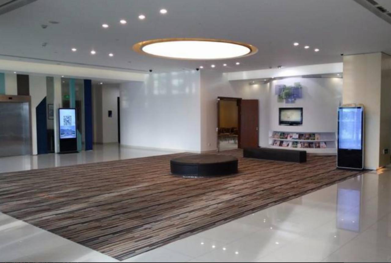 Holiday Inn Express Shanghai Nanhuizui Eksteriør bilde