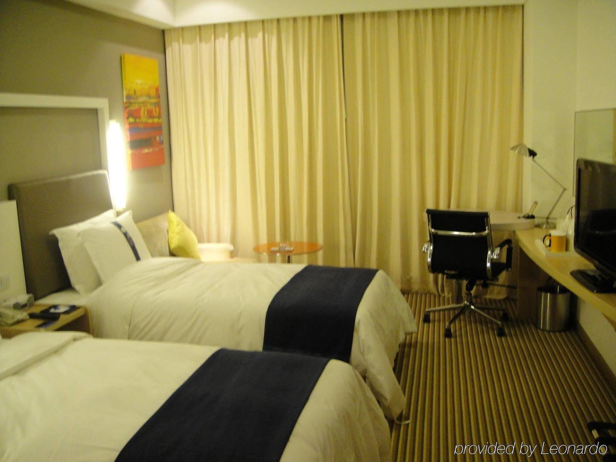 Holiday Inn Express Shanghai Nanhuizui Eksteriør bilde